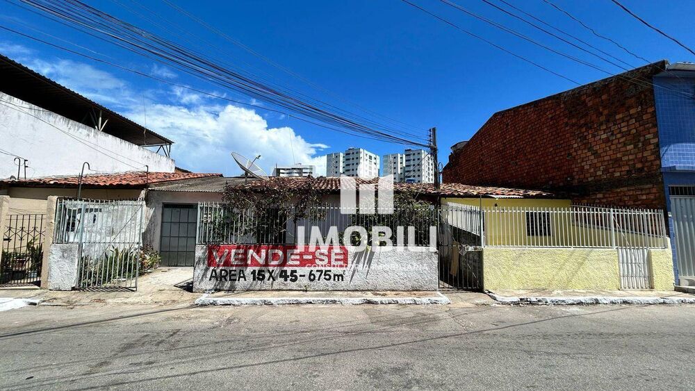 Terreno à venda, 675M2 - Foto 1