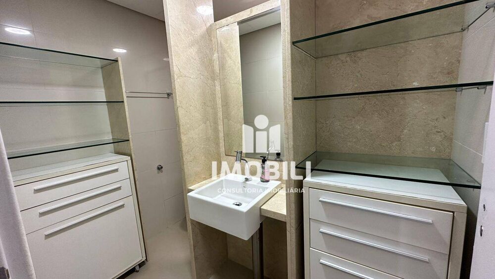 Cobertura, 3 quartos, 217 m² - Foto 14