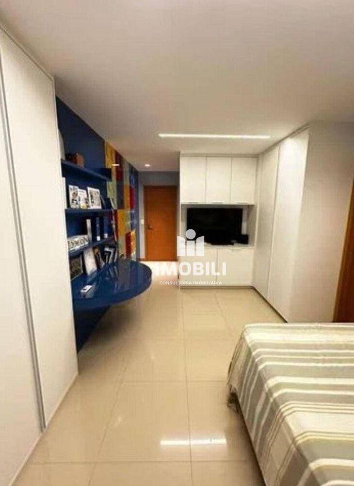 Apartamento à venda com 4 quartos, 260m² - Foto 6
