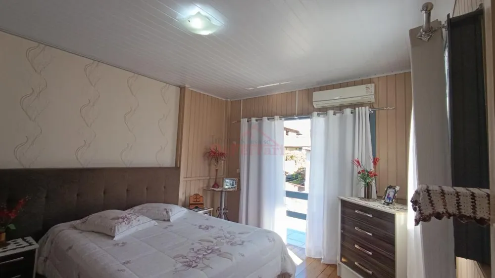Casa, 3 quartos, 360 m² - Foto 1