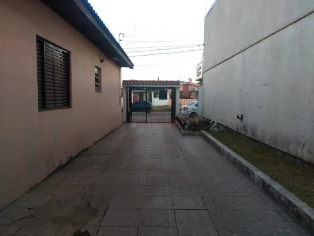 Casa, 4 quartos, 300 m² - Foto 1