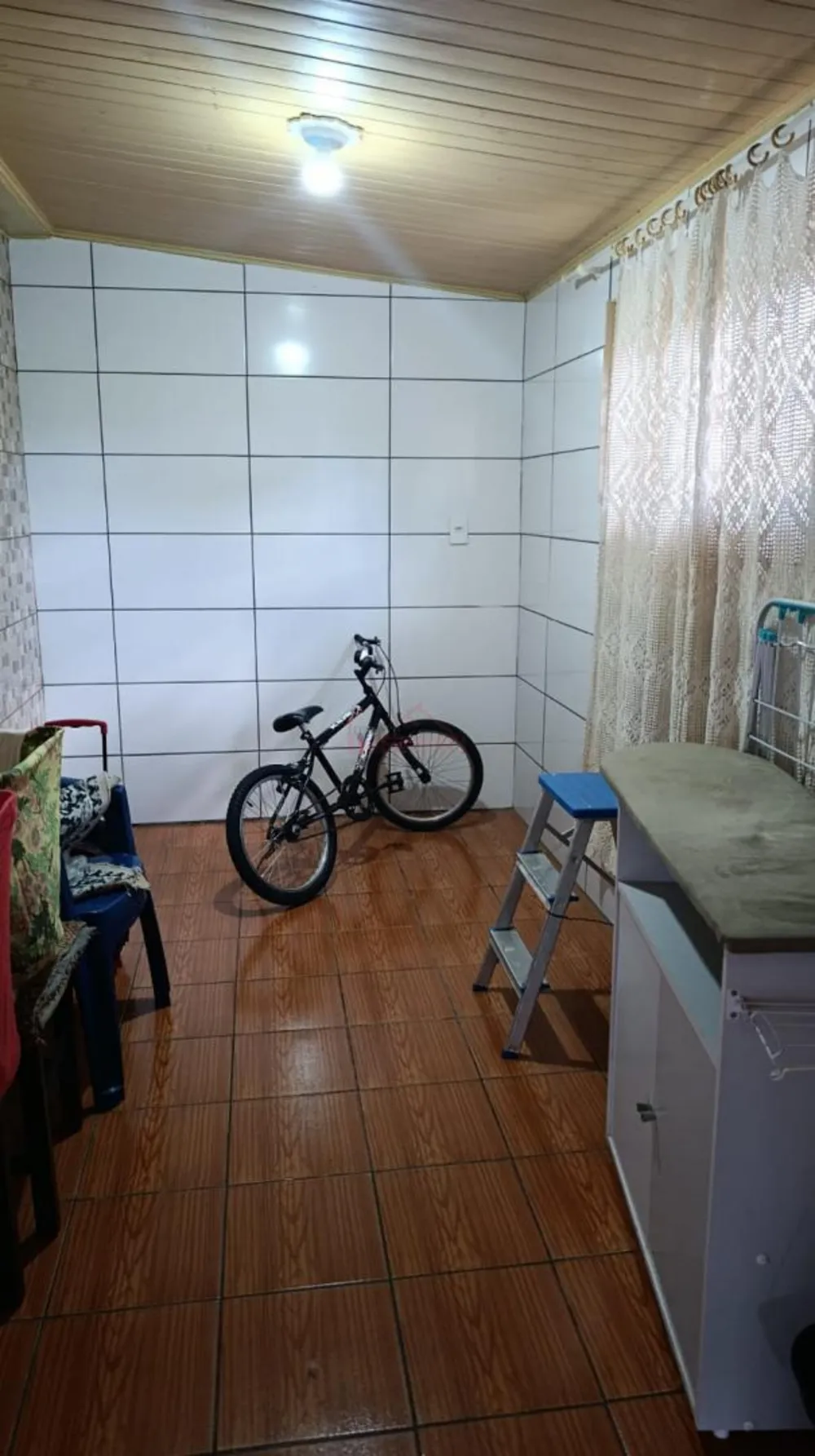 Casa, 6 quartos, 20 m² - Foto 1