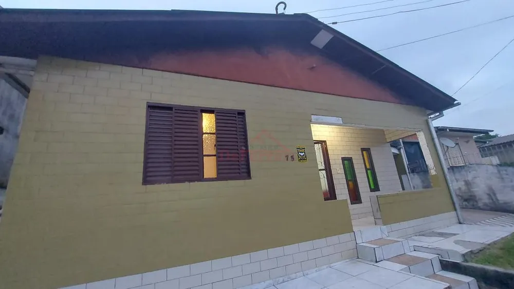 Casa, 4 quartos, 200 m² - Foto 3