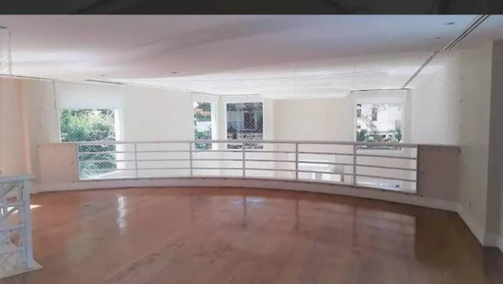 Casa, 4 quartos, 1670 m² - Foto 2