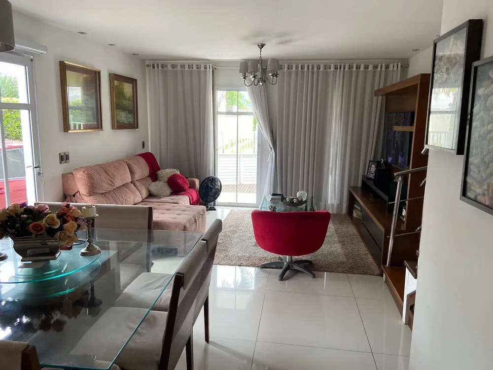 Casa, 2 quartos, 162 m² - Foto 1