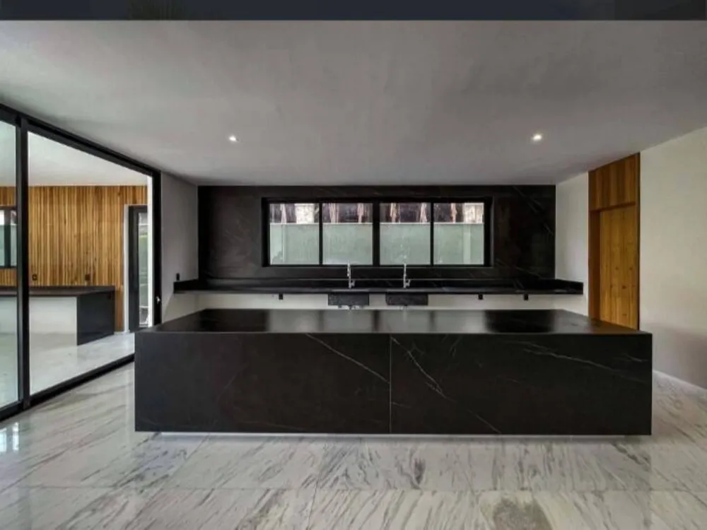 Casa, 5 quartos, 1350 m² - Foto 31
