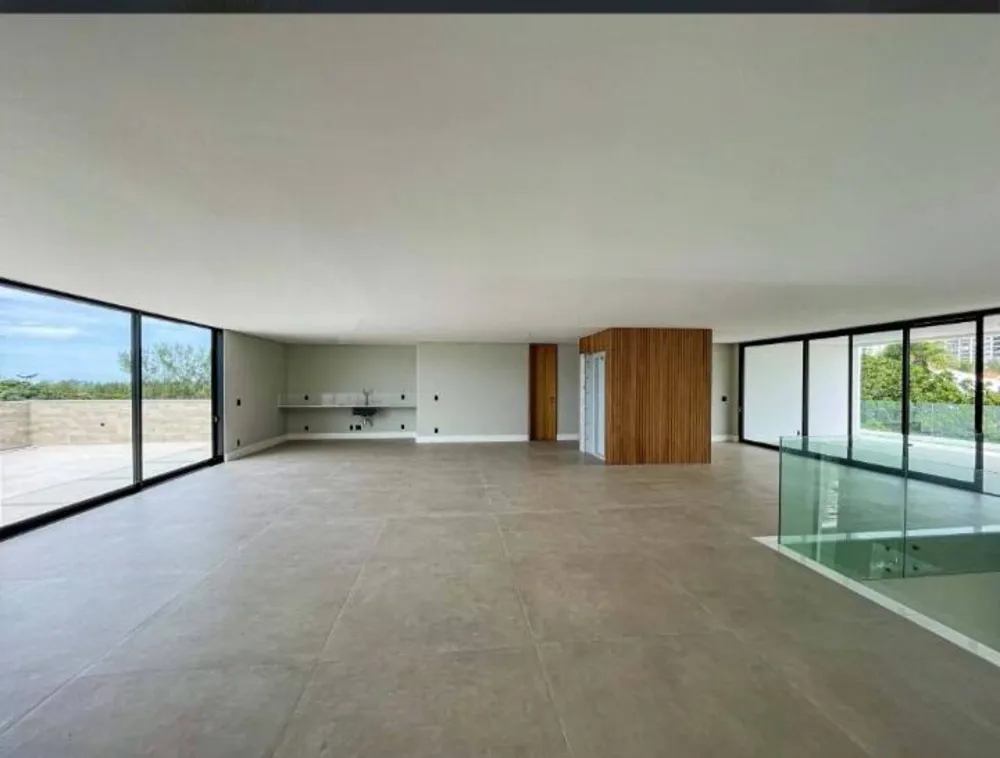 Casa, 5 quartos, 1350 m² - Foto 1