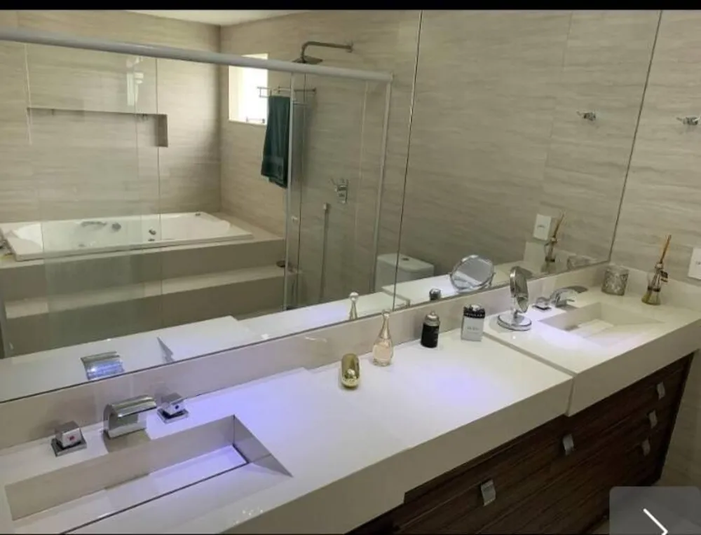 Casa, 4 quartos, 600 m² - Foto 1