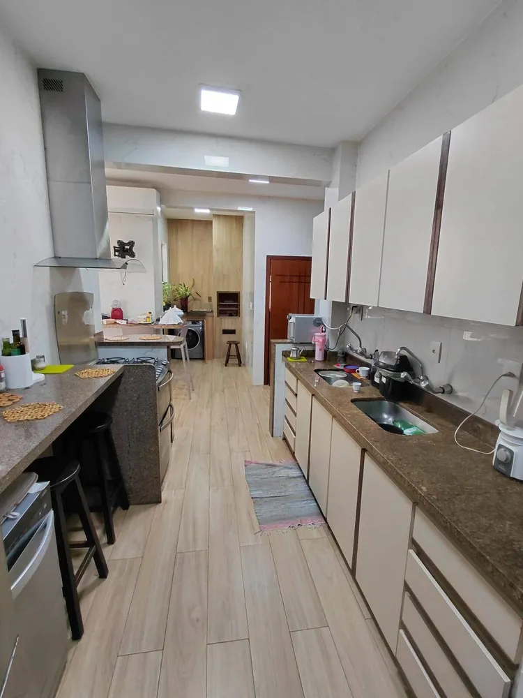 Apartamento, 3 quartos, 200 m² - Foto 22