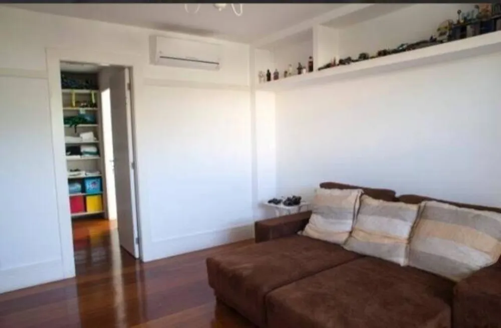 Casa, 4 quartos, 360 m² - Foto 1