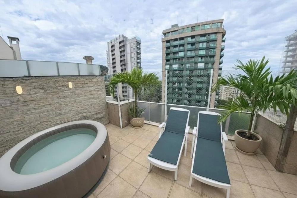 Cobertura, 3 quartos, 144 m² - Foto 1