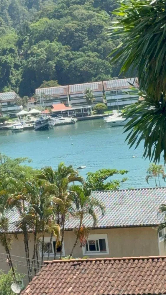 Casa, 5 quartos, 300 m² - Foto 1