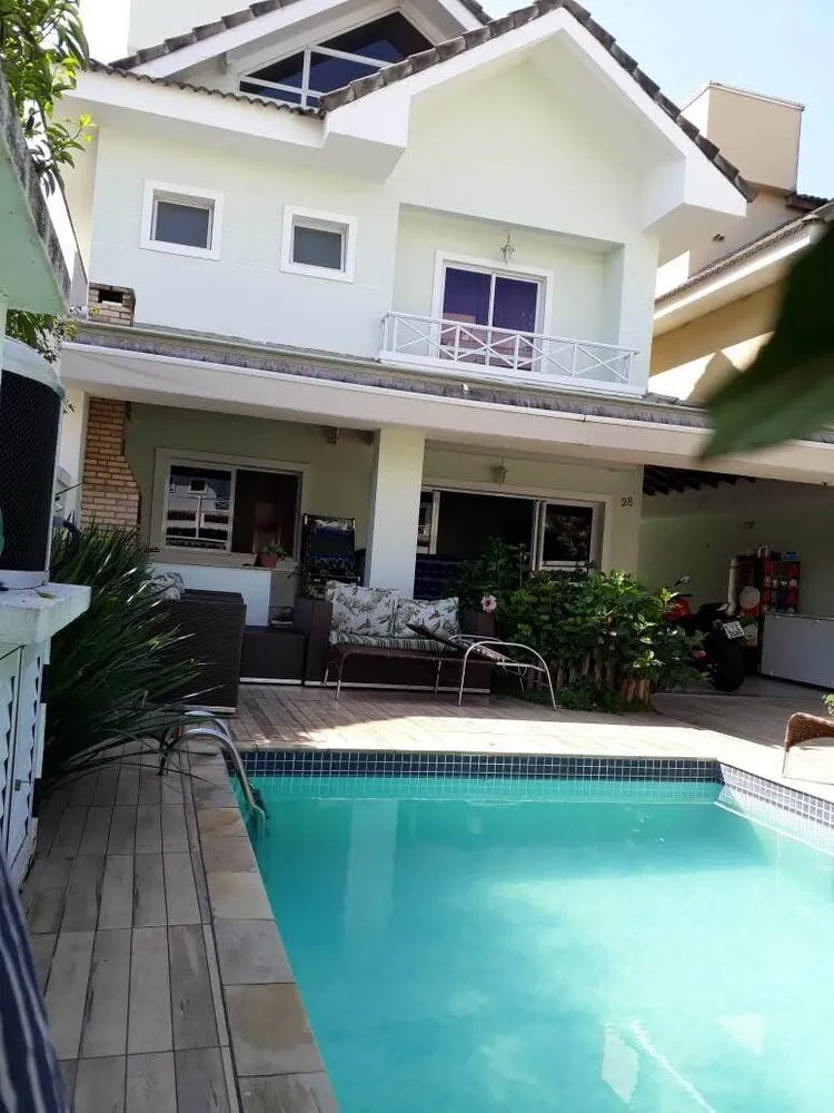 Casa, 3 quartos, 320 m² - Foto 1
