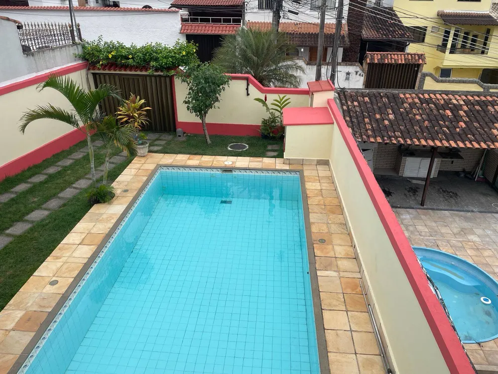 Casa, 3 quartos, 290 m² - Foto 3