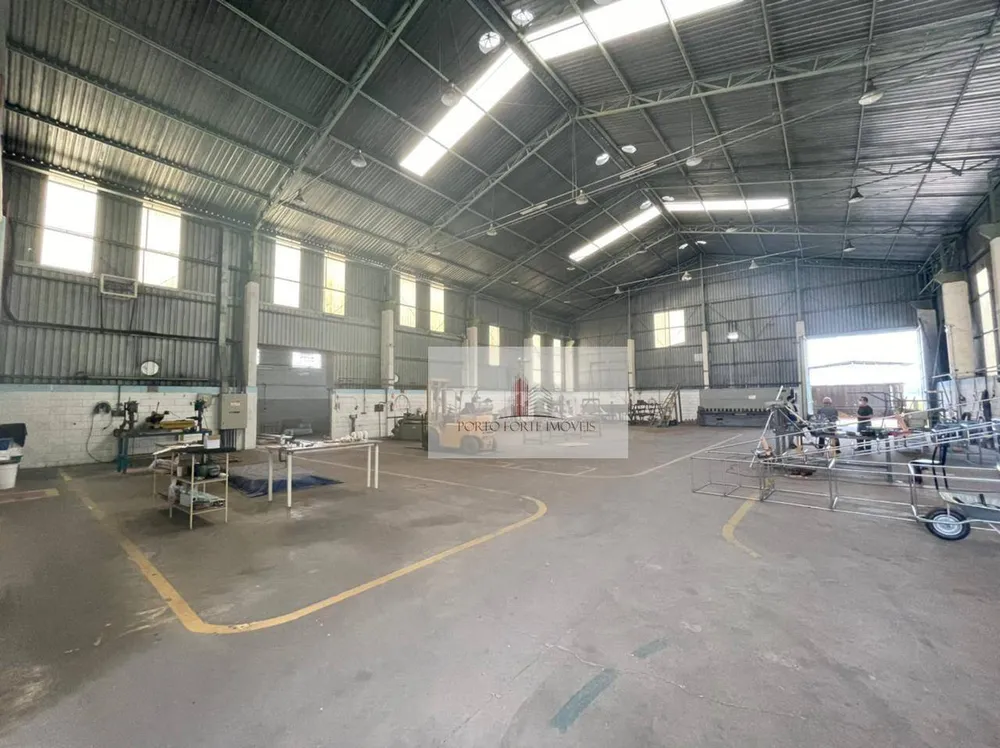 Depósito-Galpão, 1600 m² - Foto 3