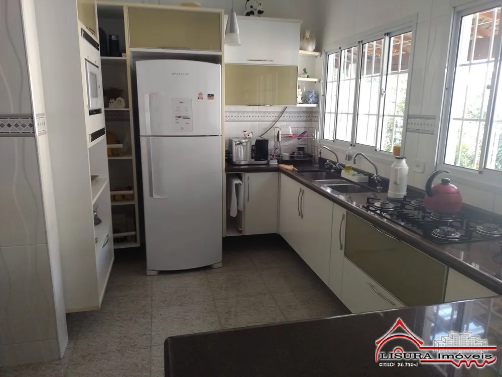 Casa, 3 quartos, 208 m² - Foto 4