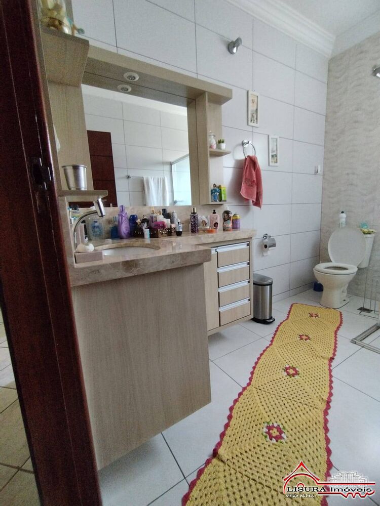 Casa, 2 quartos, 145 m² - Foto 1