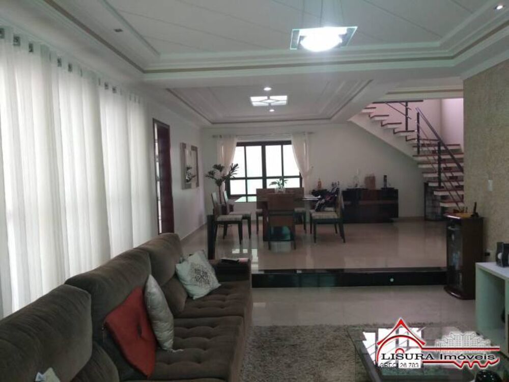 Casa de Condomínio à venda com 4 quartos, 300m² - Foto 3