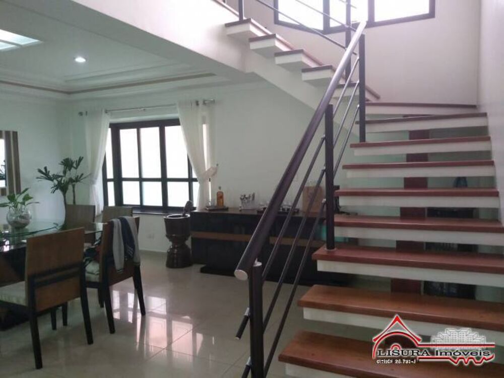 Casa de Condomínio à venda com 4 quartos, 300m² - Foto 6
