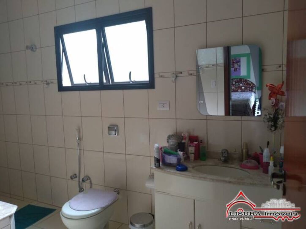 Casa de Condomínio à venda com 4 quartos, 300m² - Foto 15
