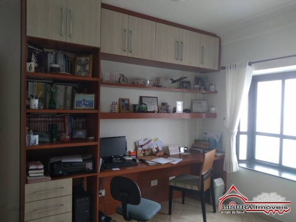 Casa de Condomínio à venda com 4 quartos, 300m² - Foto 18