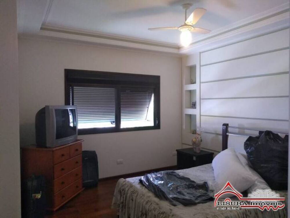 Casa de Condomínio à venda com 4 quartos, 300m² - Foto 14