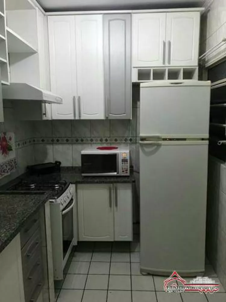 Apartamento à venda com 2 quartos, 50m² - Foto 4