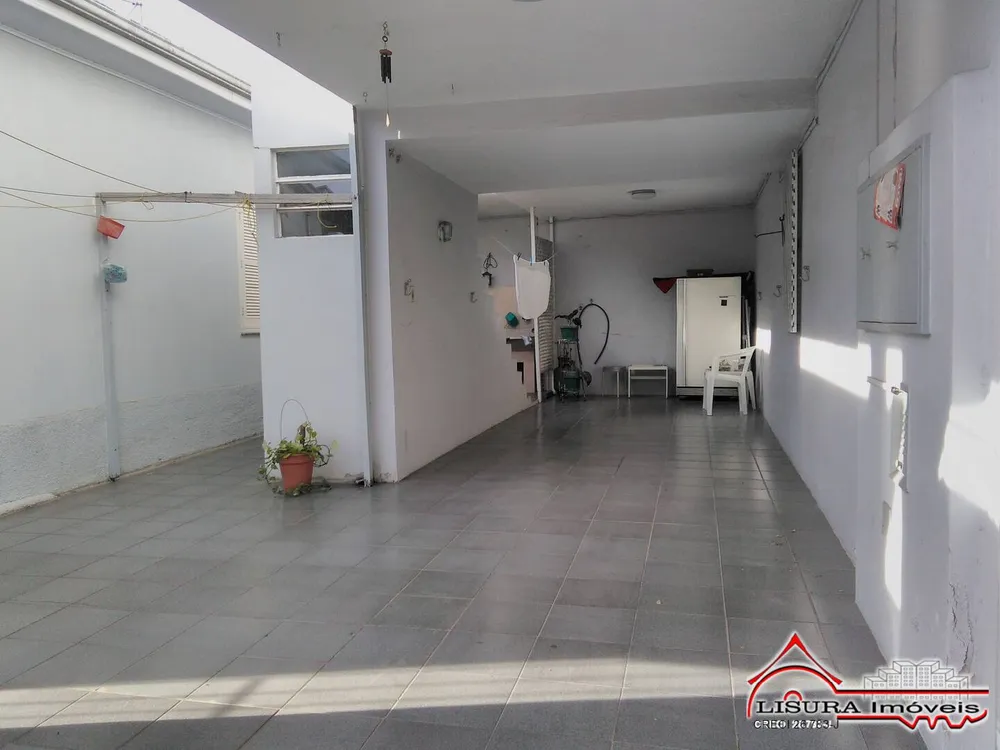 Casa, 3 quartos, 204 m² - Foto 2