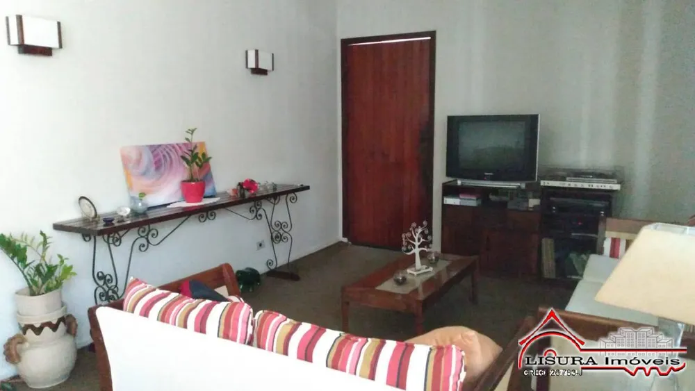 Casa, 3 quartos, 204 m² - Foto 4