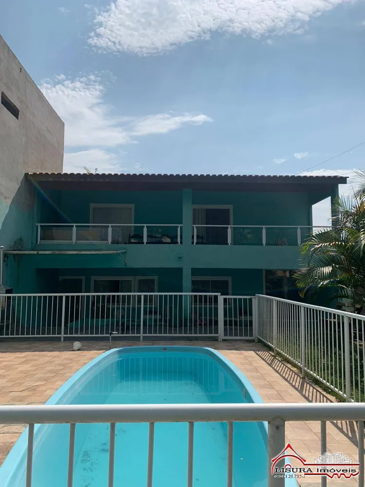 Chácara, 4 quartos, 2705 m² - Foto 1