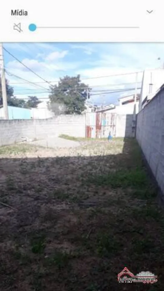 Terreno, 242 m² - Foto 1