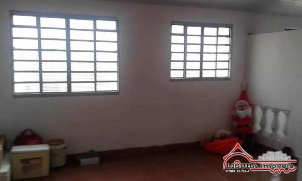 Casa à venda com 5 quartos, 1m² - Foto 13