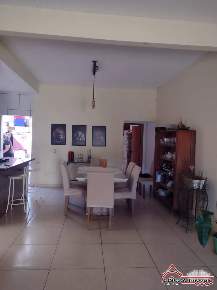 Casa, 4 quartos, 200 m² - Foto 2