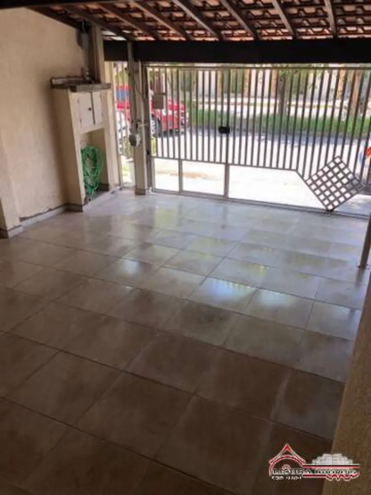 Casa, 3 quartos, 225 m² - Foto 2