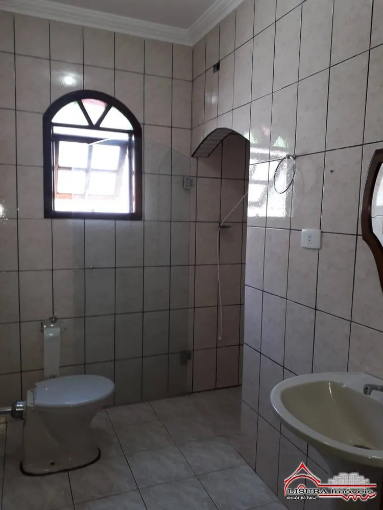 Casa, 3 quartos, 190 m² - Foto 1