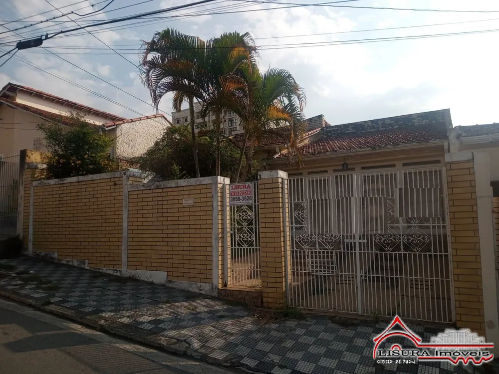 Casa, 4 quartos, 178 m² - Foto 1