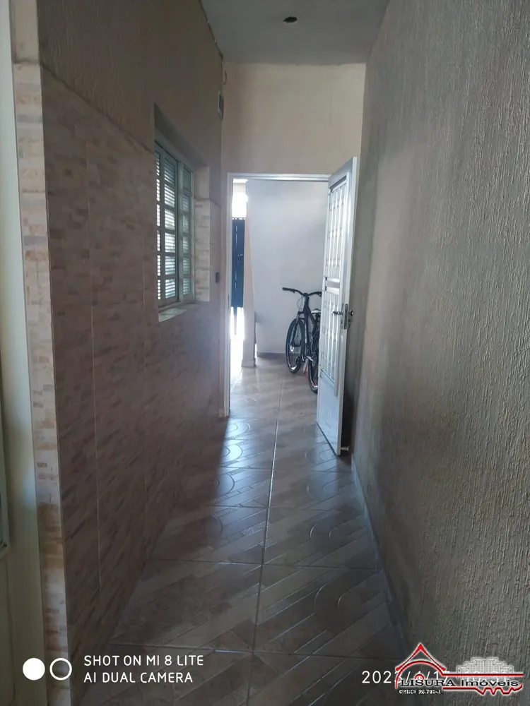 Casa, 3 quartos, 200 m² - Foto 1