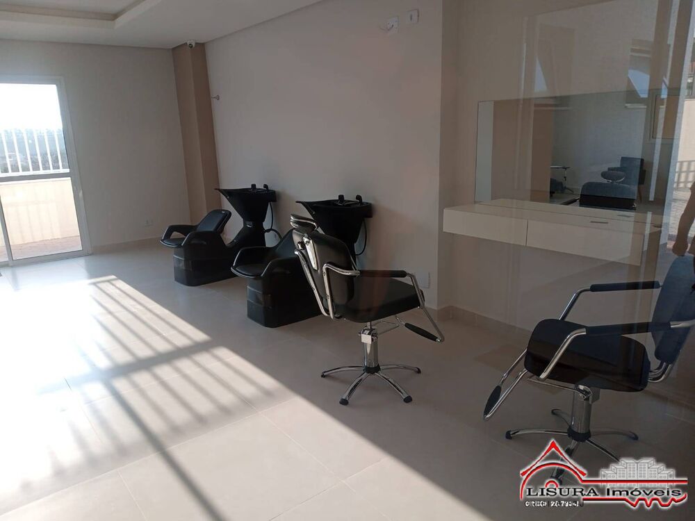Apartamento para alugar com 2 quartos, 72m² - Foto 2