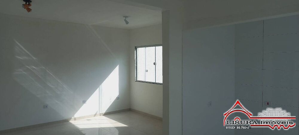 Casa à venda com 3 quartos, 225m² - Foto 5