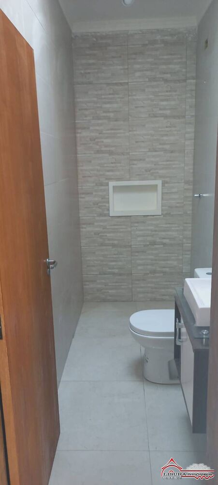 Casa à venda com 3 quartos, 225m² - Foto 7