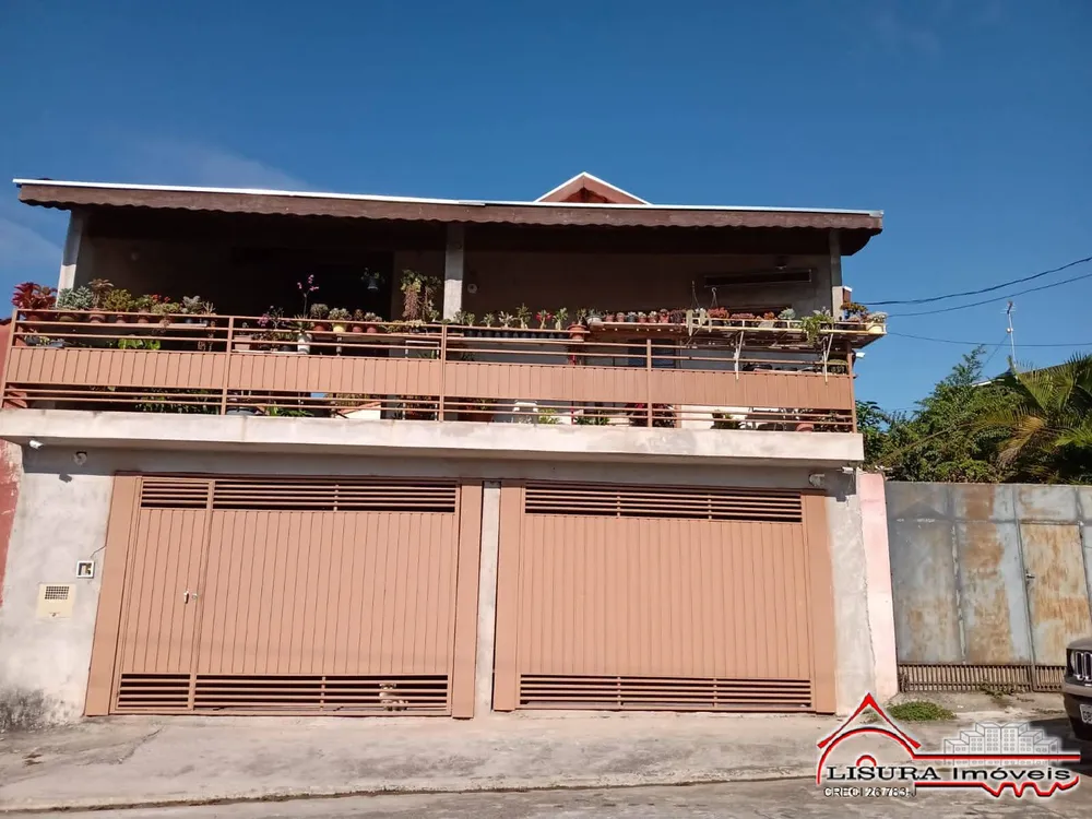 Casa, 3 quartos, 161 m² - Foto 1