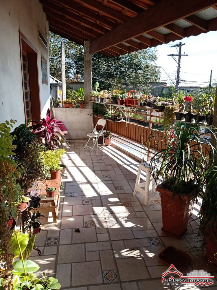 Casa, 3 quartos, 161 m² - Foto 2