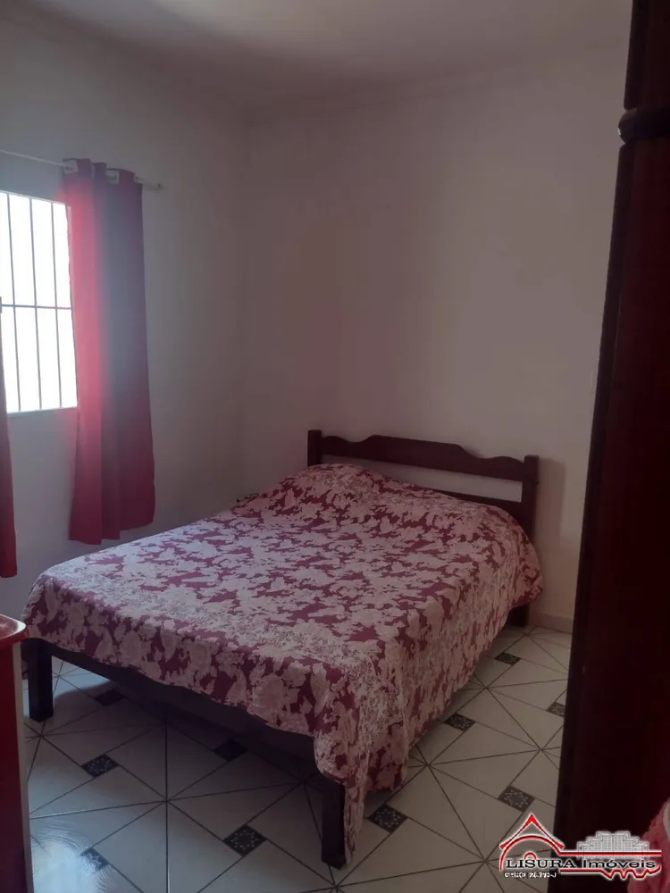 Casa, 3 quartos, 197 m² - Foto 1