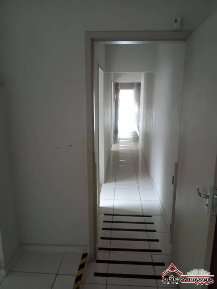 Casa, 3 quartos, 200 m² - Foto 1