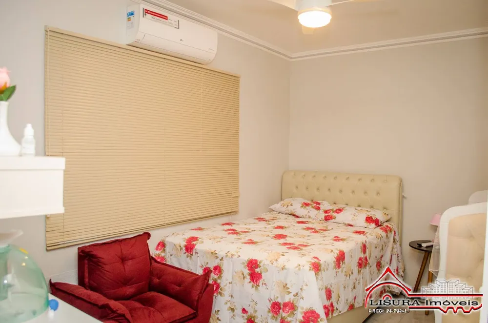 Casa, 4 quartos, 212 m² - Foto 4