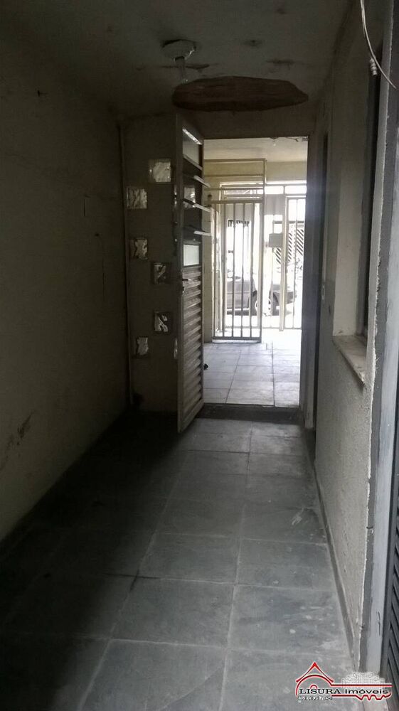 Casa, 3 quartos, 240 m² - Foto 1
