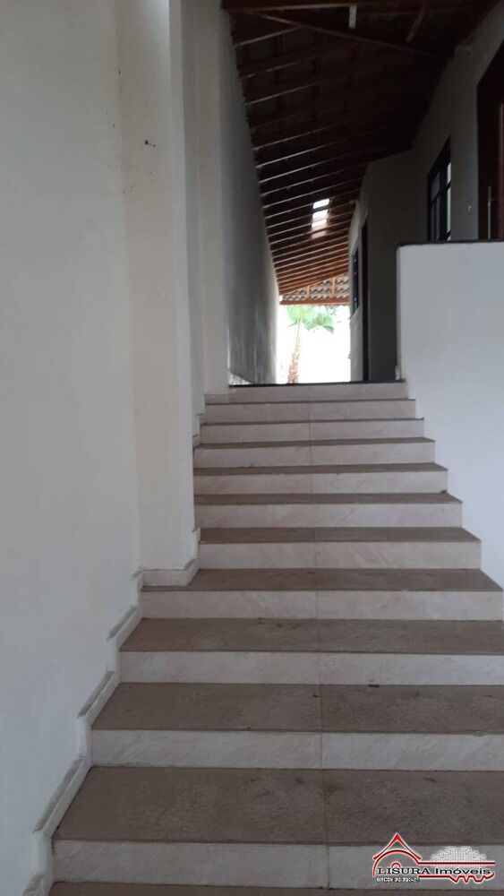 Casa à venda com 3 quartos, 130m² - Foto 7