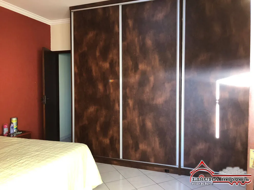 Casa, 3 quartos, 235 m² - Foto 2