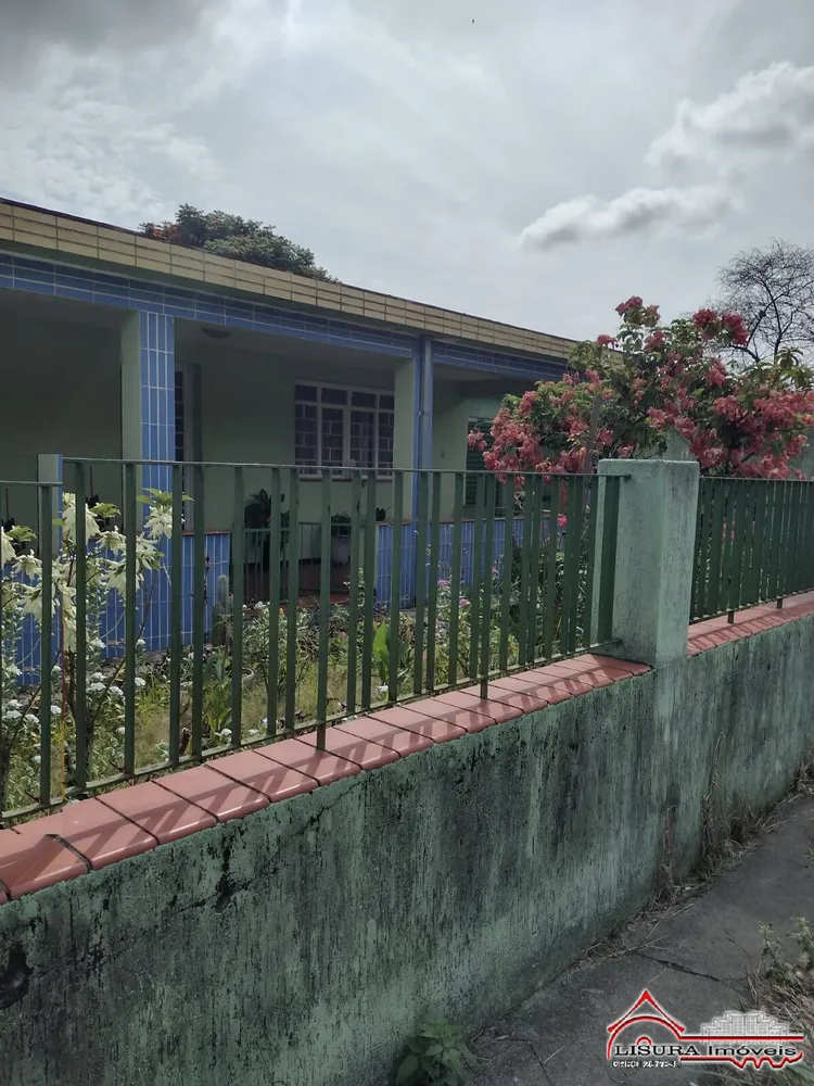 Casa, 3 quartos, 250 m² - Foto 1