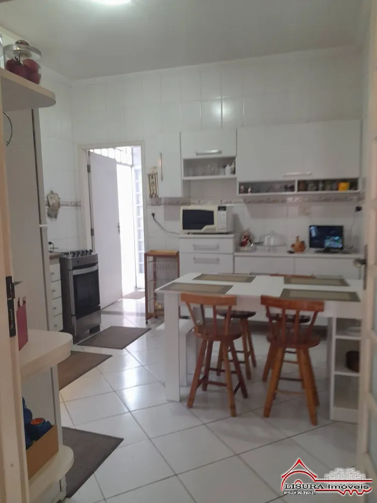 Casa, 3 quartos, 260 m² - Foto 12